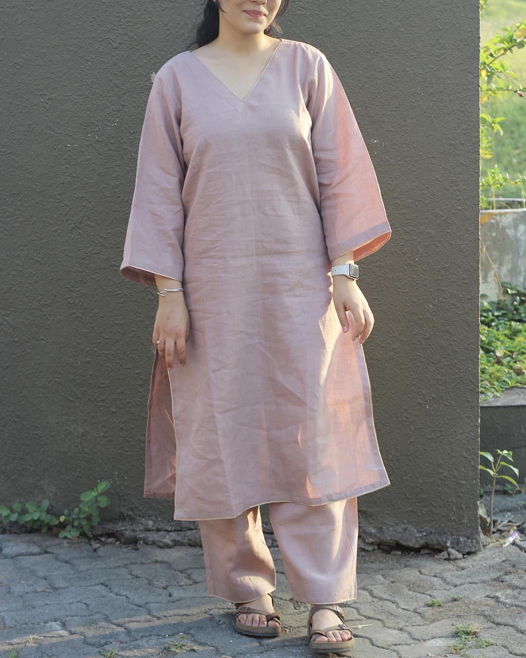 Aira Dusty pink Premium Linen Kurta Set - Set of 2