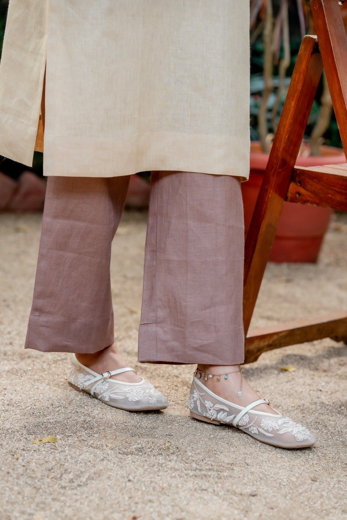Beaver Ivory-Rust Linen Pair