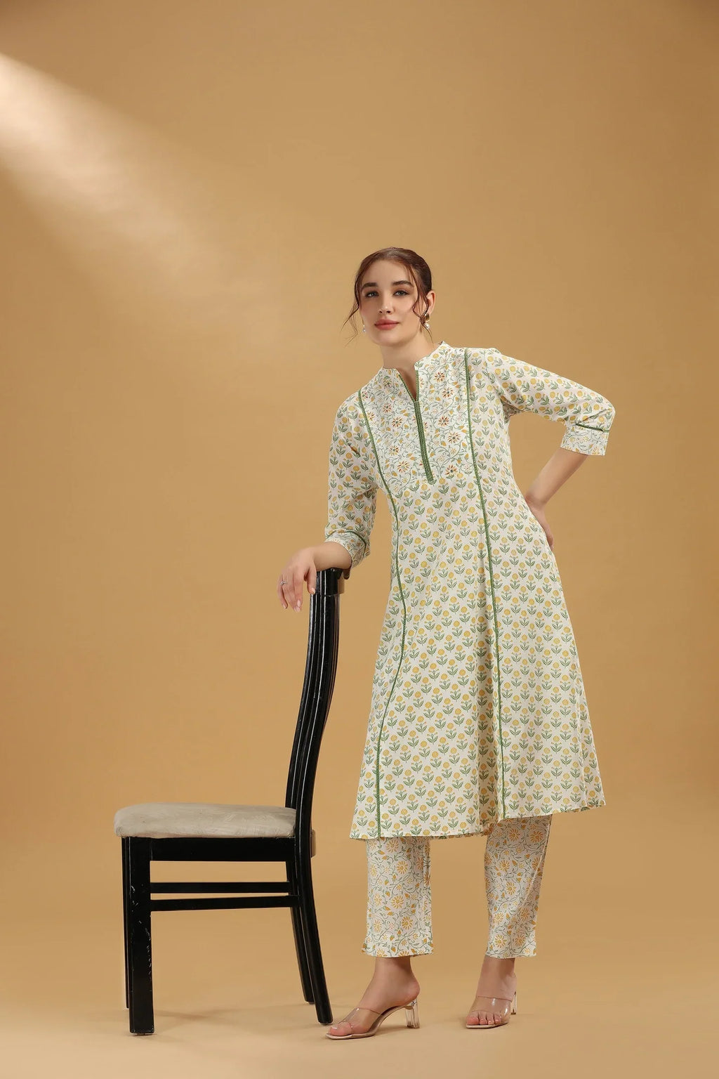 Cream & Green Jaipuri Cotton Printed A Line Kurta Pant Co ord Set