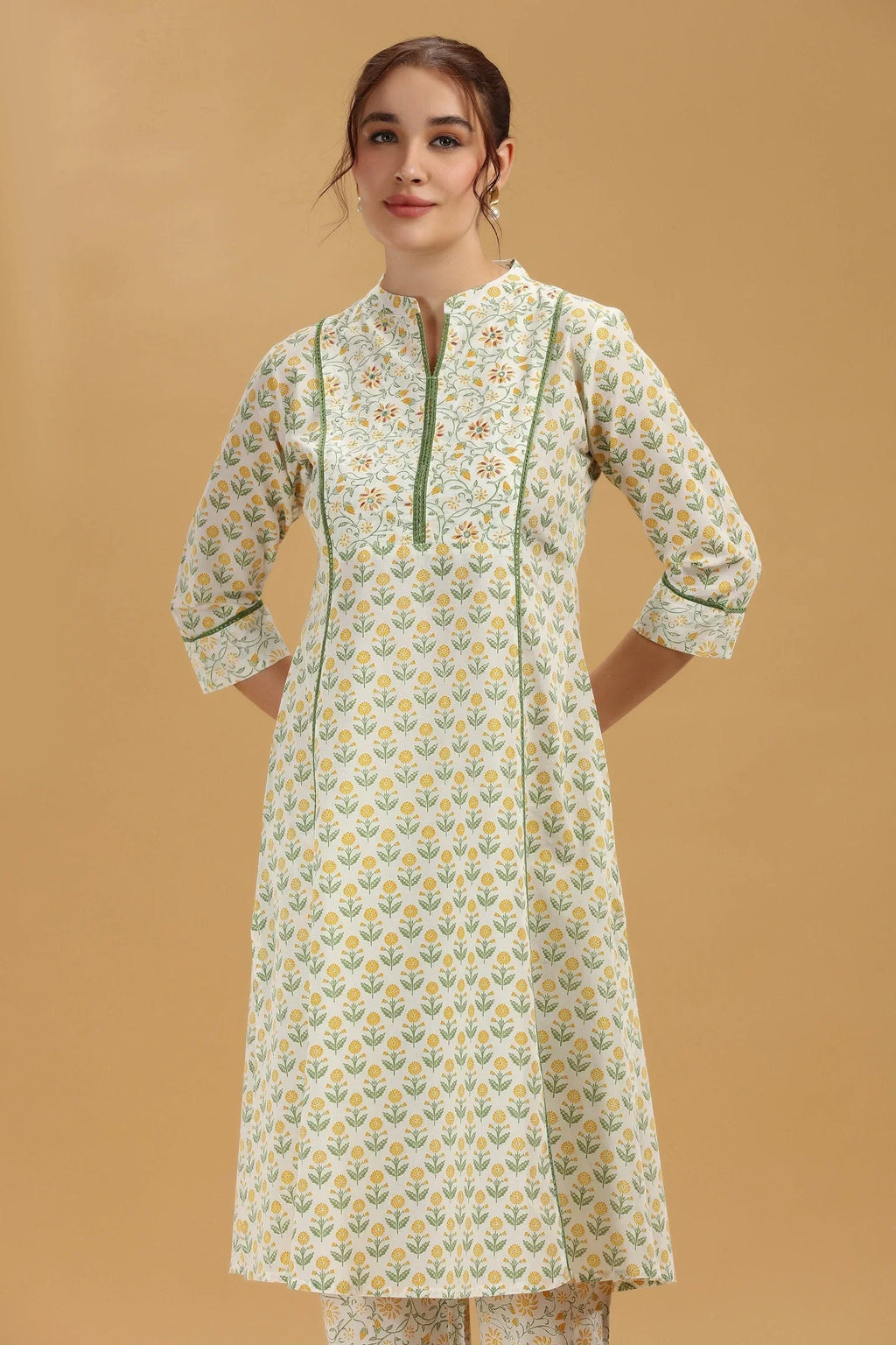 Cream & Green Jaipuri Cotton Printed A Line Kurta Pant Co ord Set
