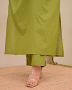 Green Threadwork Tasseled Cotton Kurta Set