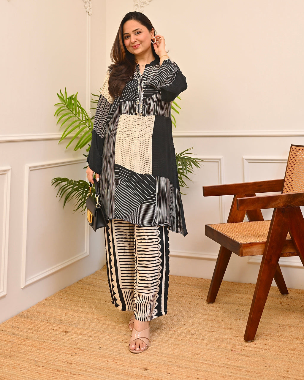 Monochrome Madness Geometric Coins Crepe Co-ord