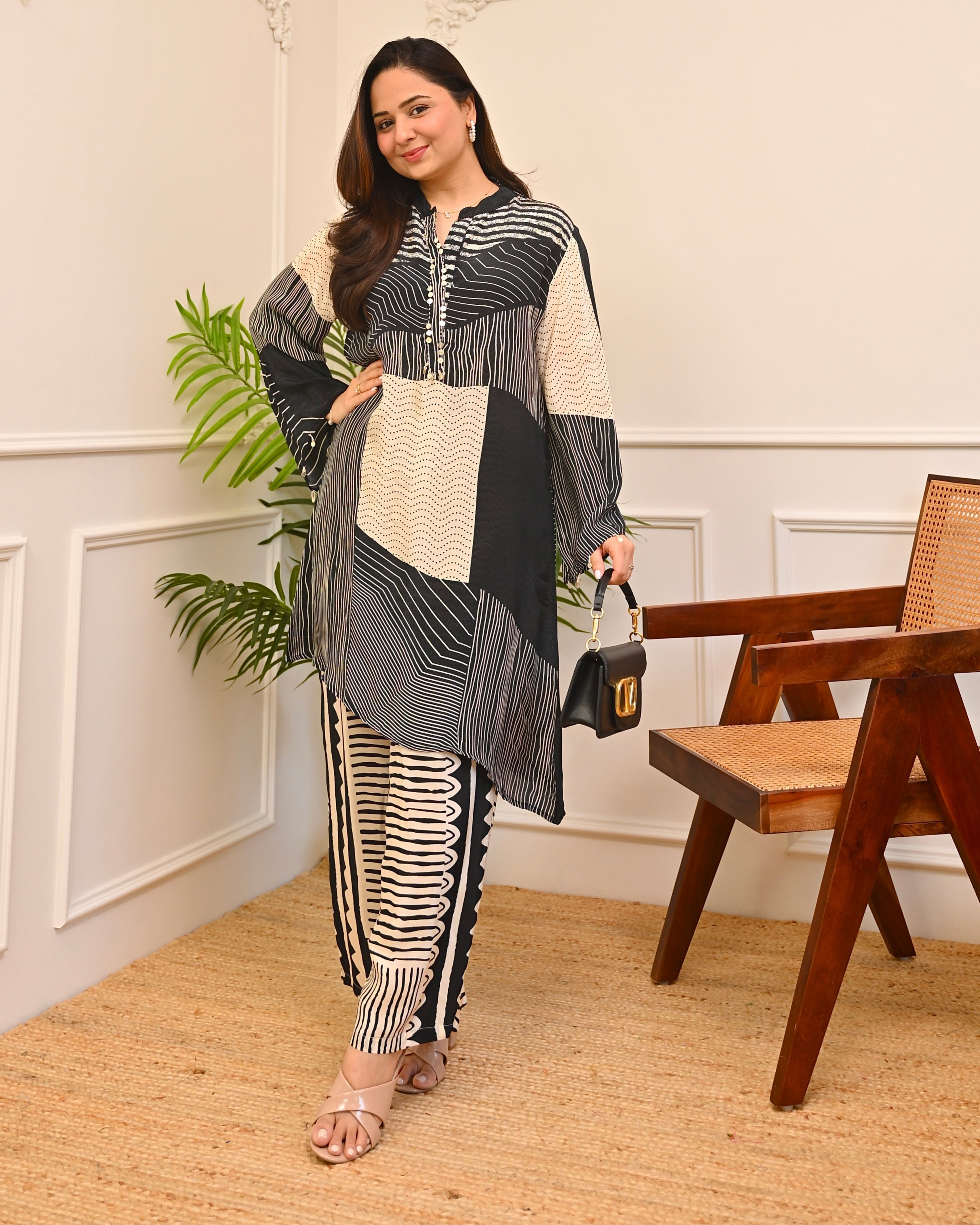Monochrome Madness Geometric Coins Crepe Co-ord