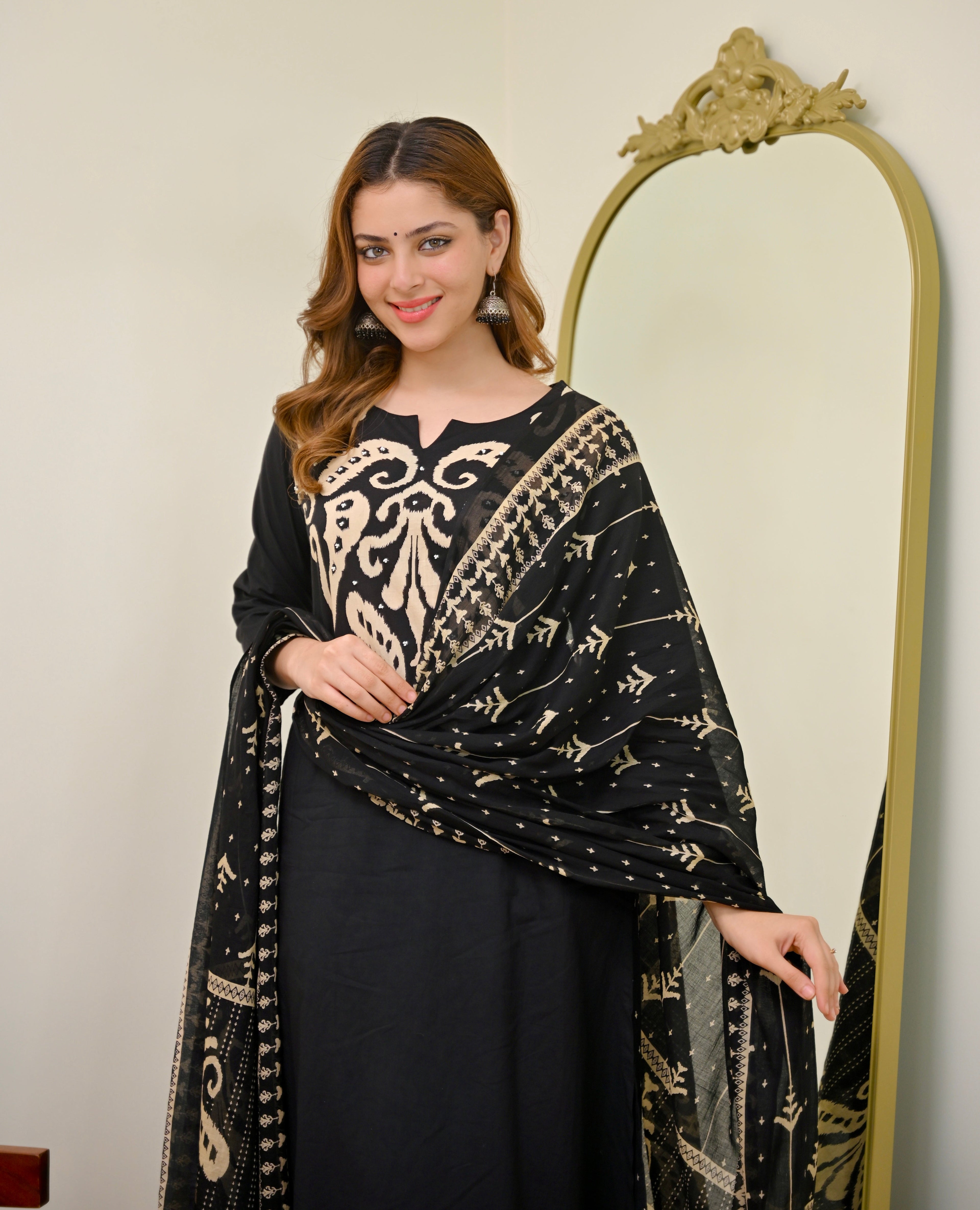 Black Kalamkari Pearl Cotton Suit