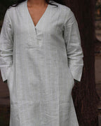 Premium linen Pistastripe Kurta Set