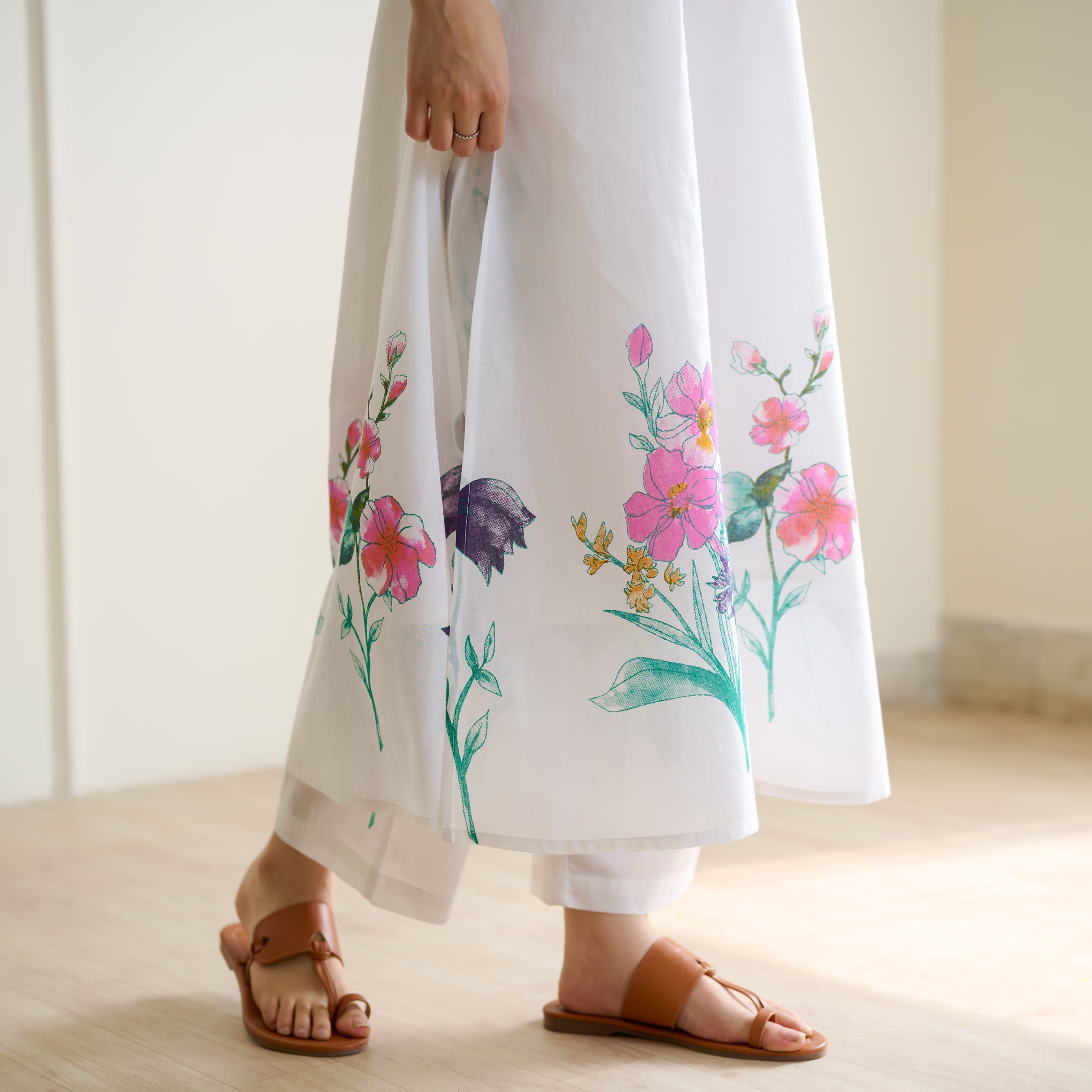 Aviva Patchwork Cotton Kurta Set with Mulmul Slip - Sharp White