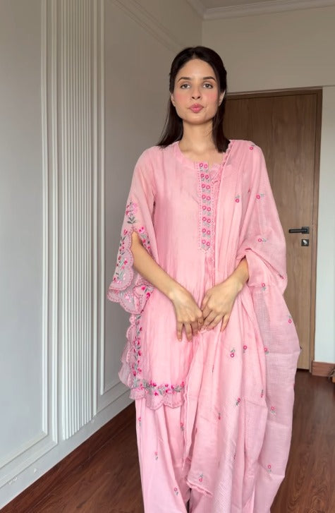 Syra Luxe Embroidered Farshi Suit Set