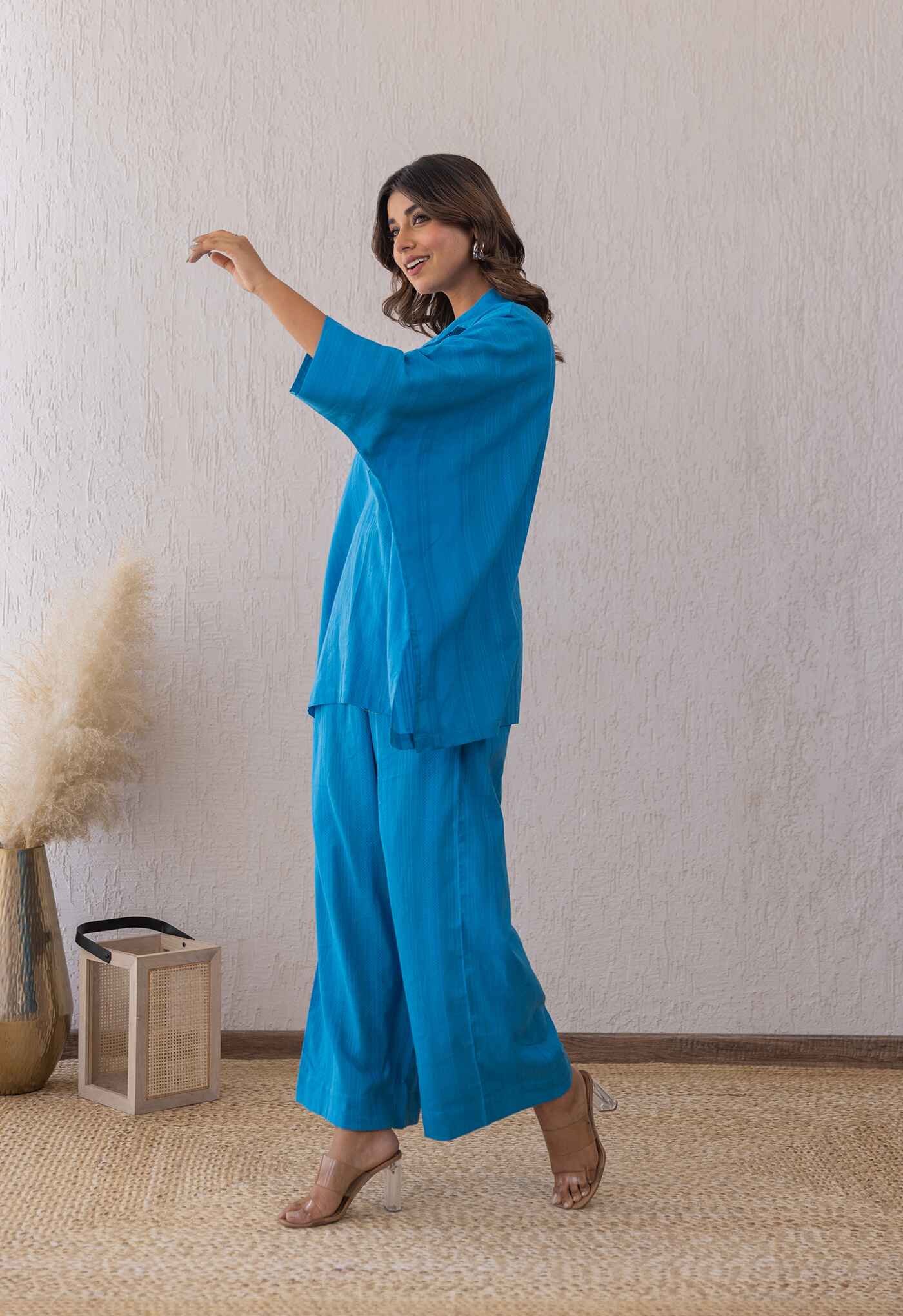 ELECTRIC BLUE SOLID COORD SET