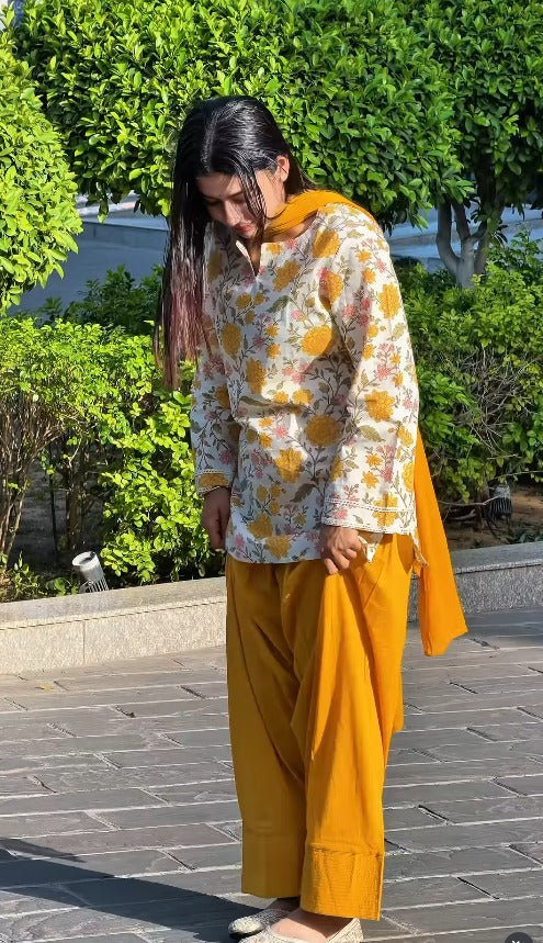 Zareen Mustard Bloom Farshi Suit Set