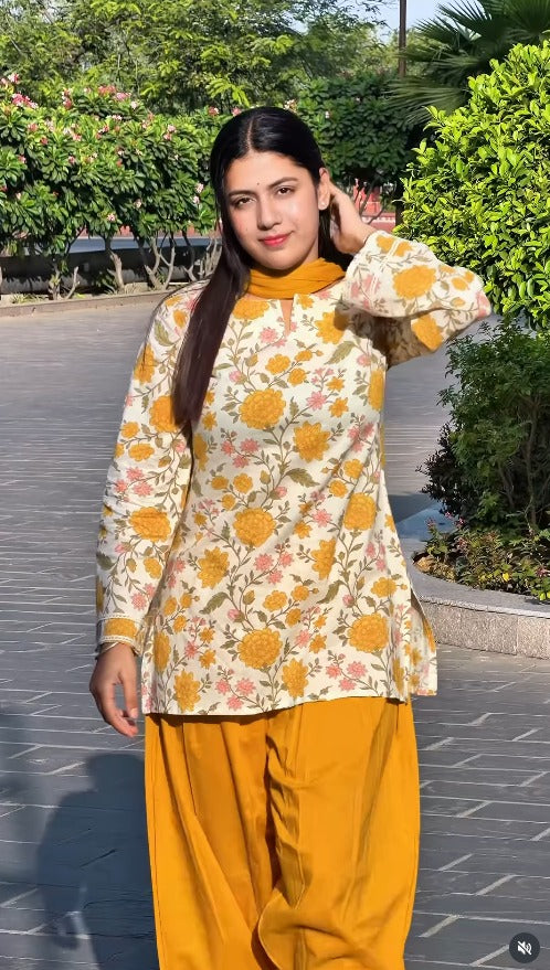 Zareen Mustard Bloom Farshi Suit Set