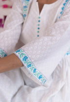WHITE HAND BLOCK KHADDI PRINTED COORD SET